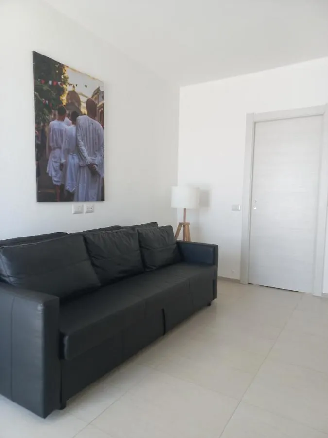 Laguna House Càbras Italia